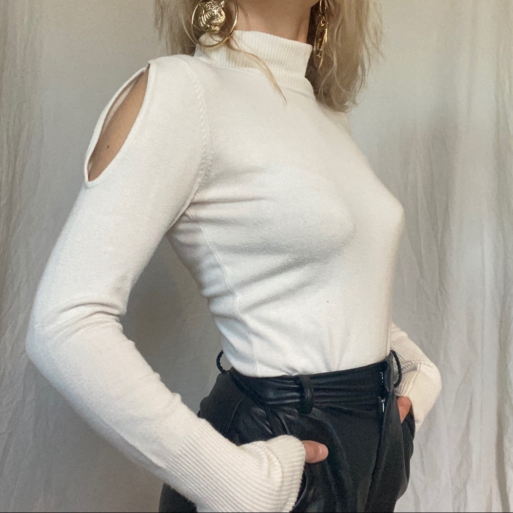 Boston Proper Cold Shoulder TurtleNeck